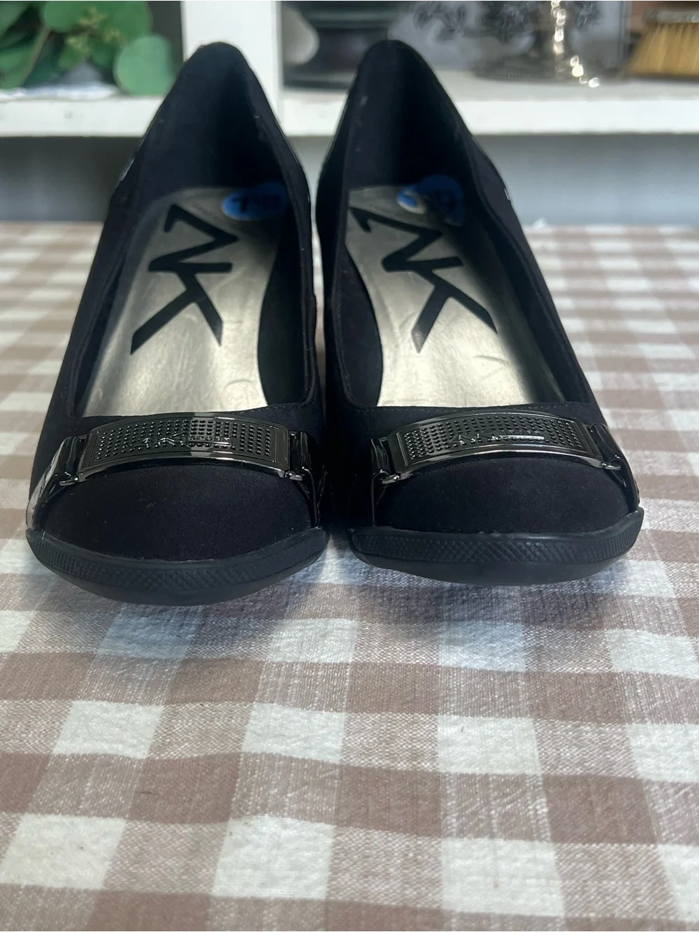 Anne Klein black wedge shoes 7.5